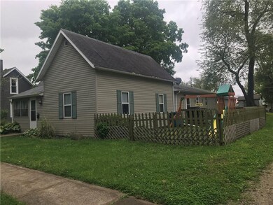 1313 4th St, Covington, IN 47932 - photo 5