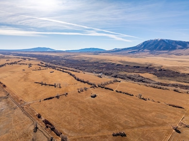 164 Cr 101, Elk Mountain, WY 82324 - photo 7