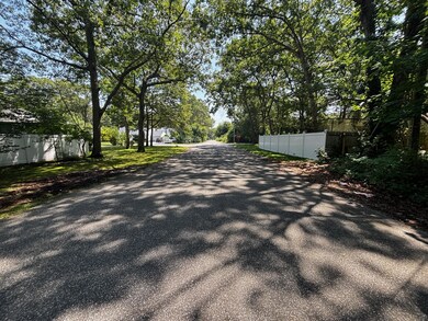 0 Holly Ln unit KEY894949, Shirley, NY 11967 - photo 3