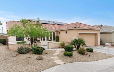 18441 N Windfall Dr Surprise-large-002-1
