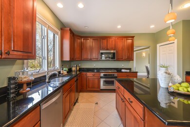 1752 Stonebridge Dr S unit 46, Ann Arbor, MI 48108 - photo 4