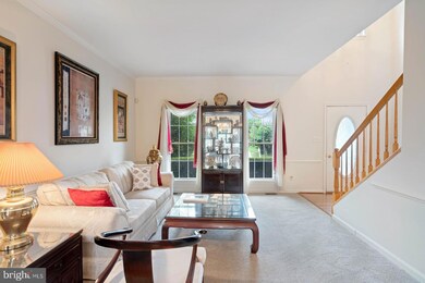 8923 Dennis Ct, Bristow, VA 20136 - photo 7