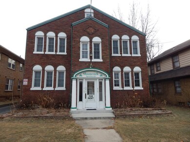 2106 Auburn St, Rockford, IL 61103 - photo 2