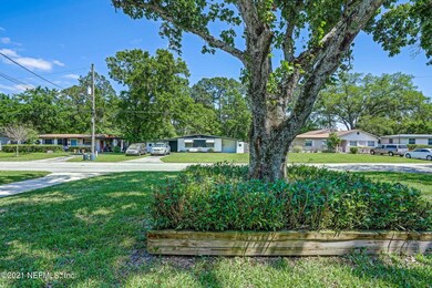 2738 Ilene Dr, Jacksonville, FL 32216 - photo 3