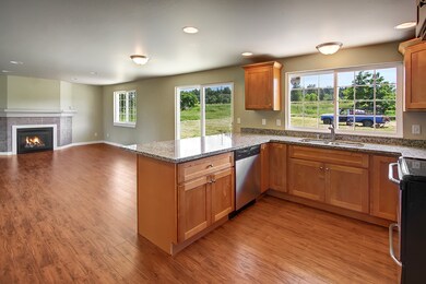 10102 232nd St E, Graham, WA 98338 - photo 4