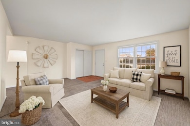 114 Dew Drop Ct unit 114, York, PA 17403 - photo 4