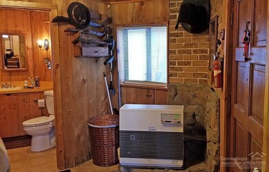 18934 River Woods Dr, Bend, OR 97702 - photo 6