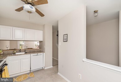 6748 Ducketts Ln, Elkridge, MD 21075 - photo 5