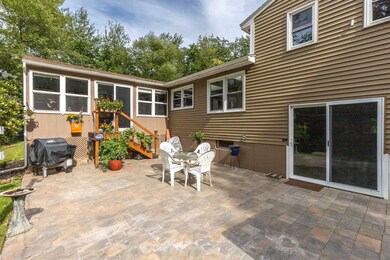 1 Strawberry Hill Rd, Bedford, NH 03110 - photo 6