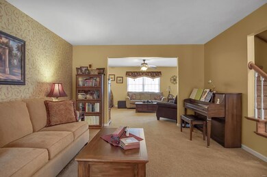 614 Birch Ln, Maryville, IL 62062 - photo 7