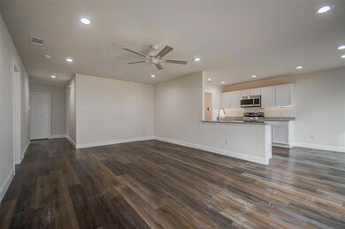 522 Walker St, Bonham, TX 75418 - photo 7