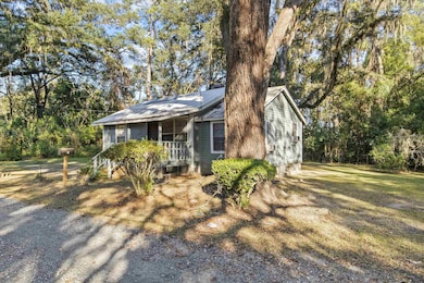 2611 Red Arrow Rd, Tallahassee, FL 32301 - photo 2