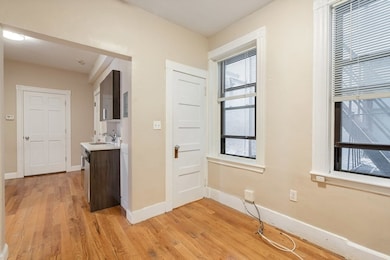 155 Salem St unit 4, Boston, MA 02113 - photo 7