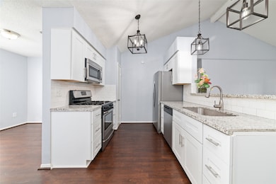 5806 Hoover St, Houston, TX 77092 - photo 6