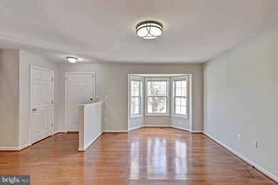 522 Highland Towne Ln, Warrenton, VA 20186 - photo 7