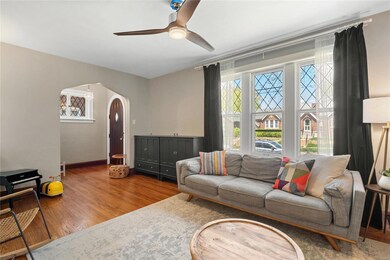 5212 Winona Ave, Saint Louis, MO 63109 - photo 6