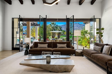 31-web-or-mls-NRPalm_OPMG_0225_013