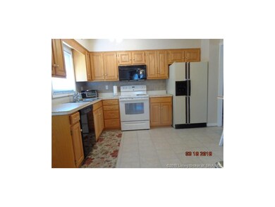 3413 Ashwood Ct, New Albany, IN 47150 - photo 3