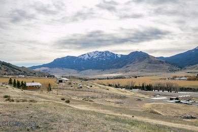 Nhn Maiden Basin Rd, Gardiner, MT 59030 - photo 5
