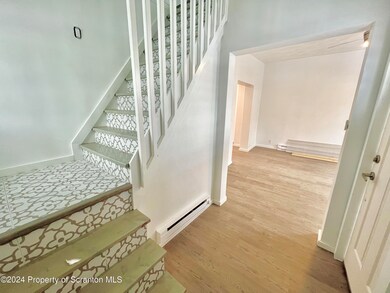 175 Wood St, Wilkes Barre, PA 18702 - photo 6