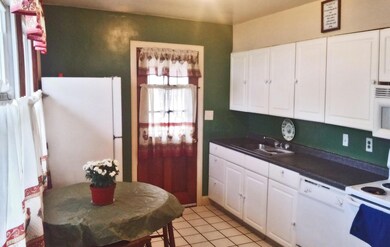 1178 Acton Rd, Columbus, OH 43224 - photo 2