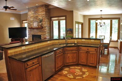 2237 Coventry Ln, North Mankato, MN 56003 - photo 5