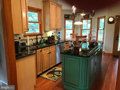 60 Oleander Dr, Hedgesville, WV 25427 - photo 4