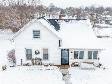 330 Posey Hill St, Roanoke, IN 46783 - photo 2