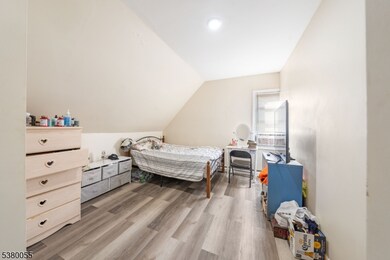 146 Sherman Ave, Newark, NJ 07114 - photo 7