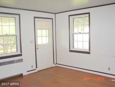 216 Bloomsbury Ave, Catonsville, MD 21228 - photo 2