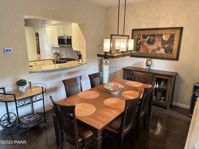 1006 Macintosh Way, Matamoras, PA 18336 - photo 6