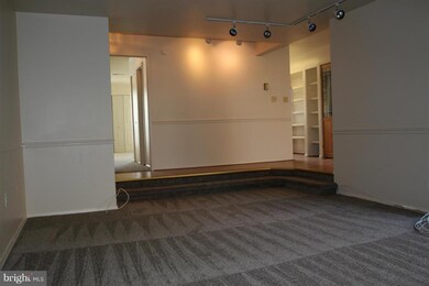 9903 Blundon Dr unit 101, Silver Spring, MD 20902 - photo 3
