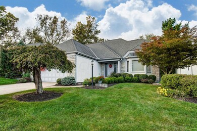 826 Crestway Dr, Columbus, OH 43235 - photo 2