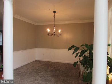 8708 Dorian Ln, Clinton, MD 20735 - photo 7