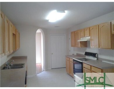 Kitchen. Large Galley Kitchen is Convenient.  Cera