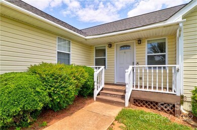 105 Hampton Glen Dr, Statesville, NC 28625 - photo 3