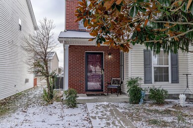 10711 Evanwood Dr, Louisville, KY 40228 - photo 4