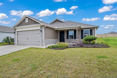 2921 E Pittsburg St, Broken Arrow, OK 74014 - photo 2