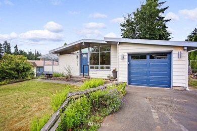 7925 198th St SW, Edmonds, WA 98026 - photo 2