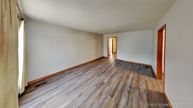 446 N Forest St, Jenks, OK 74037 - photo 6