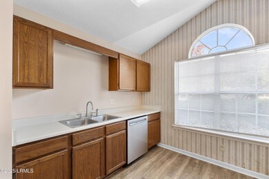 36 Le Moyne Dr, Beaufort, SC 29907 - photo 7