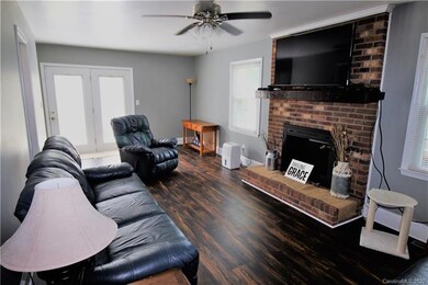 153 Kingswood Rd, Statesville, NC 28625 - photo 7