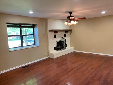 2708 Parkwood Dr, Rogers, AR 72756 - photo 3