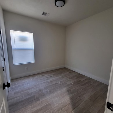 5608 Tommye St unit B, Houston, TX 77028 - photo 4