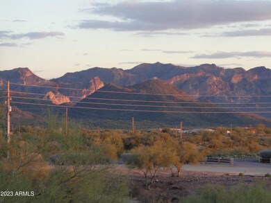 Superstition Mountains (1)