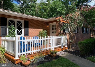 11305 Woodland Dr, Lutherville Timonium, MD 21093 - photo 2