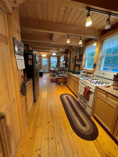 220 Keyes Hollow Rd, Lempster, NH 03605 - photo 4