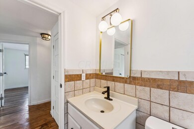 10-web-or-mls-1851-somerset-ct-e