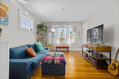 15 Adelaide St unit 4, Jamaica Plain, MA 02130 - photo 3