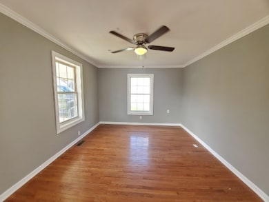 329 E 18th St, Columbia, TN 38401 - photo 5